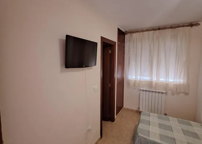 Hostal Pension - La Rotonda Konukevi